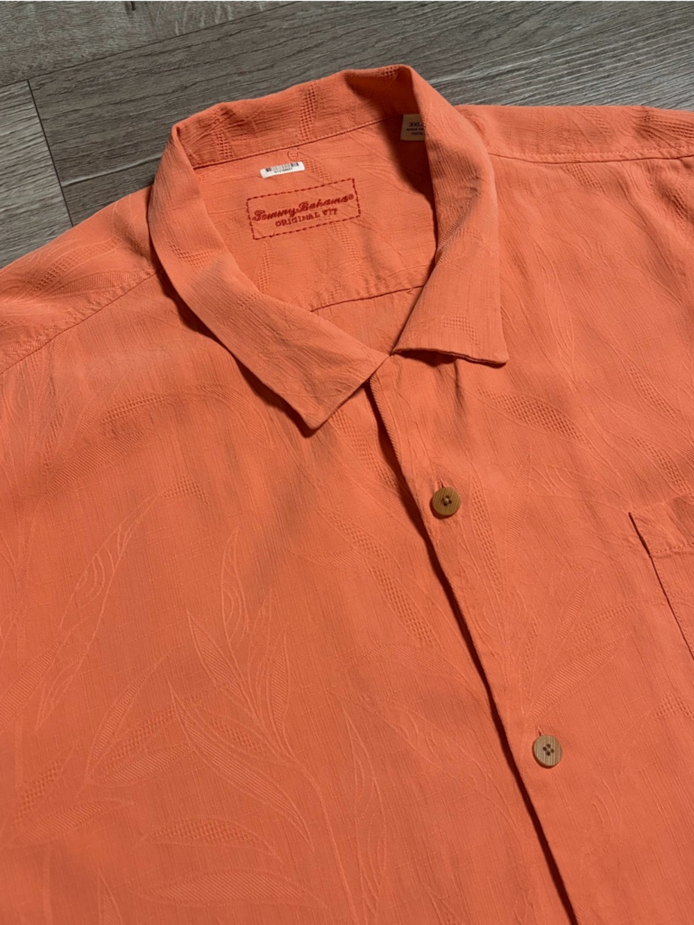 Tommy Bahama Short Sleeve Button Up Shirt Size 3XL Orange Silk Textured Hawaiian